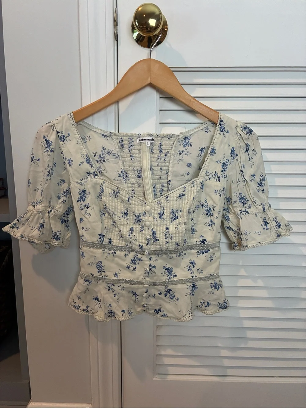 Reformation Daphne Top in Orlaya Floral Print Puff Sleeves Coquette Feminine 2